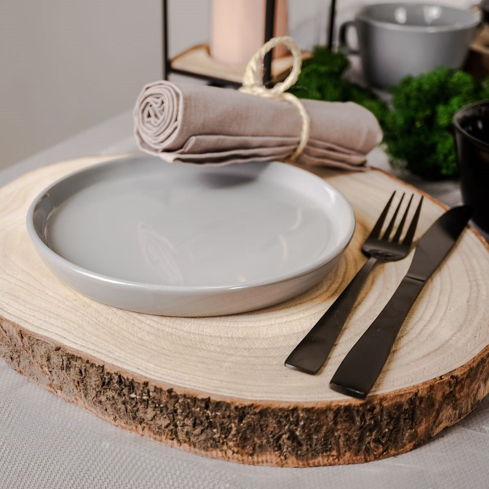 Elegant porcelain dessert plate, 19 cm, classic and modern