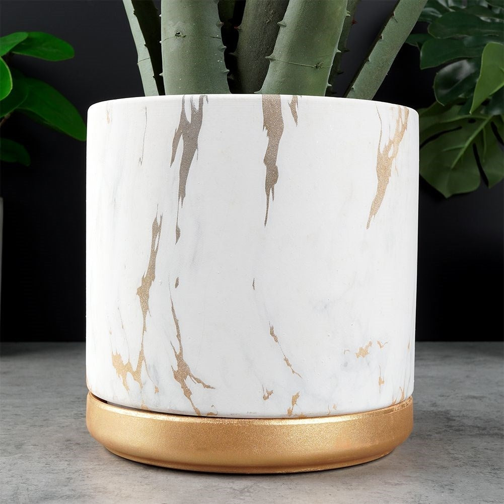 Elegant pot with saucer in marble style, white ceramic, gilded details