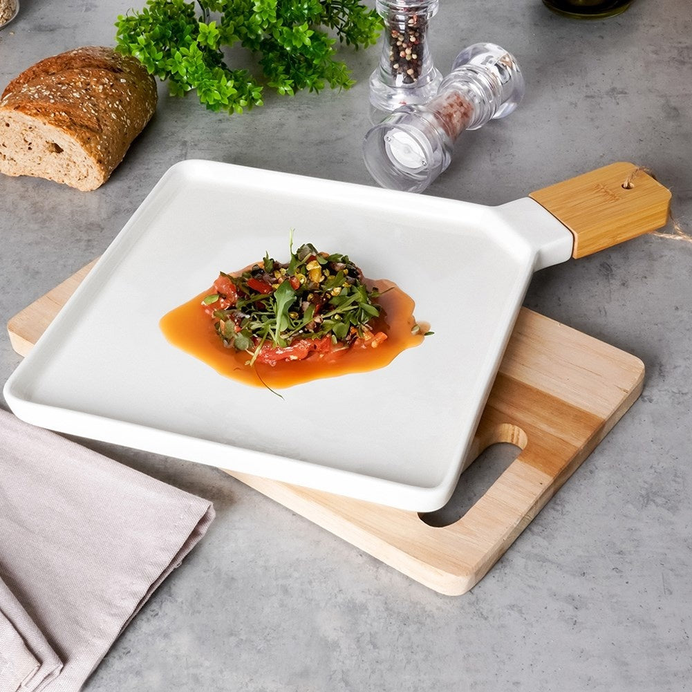 Elegant serving dish in porcelain and bamboo with handle