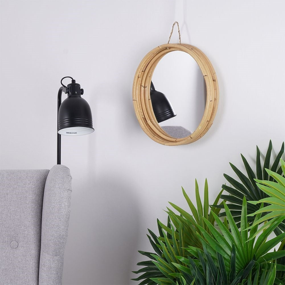 Elegant wall mirror 30 cm with stylish rattan frame
