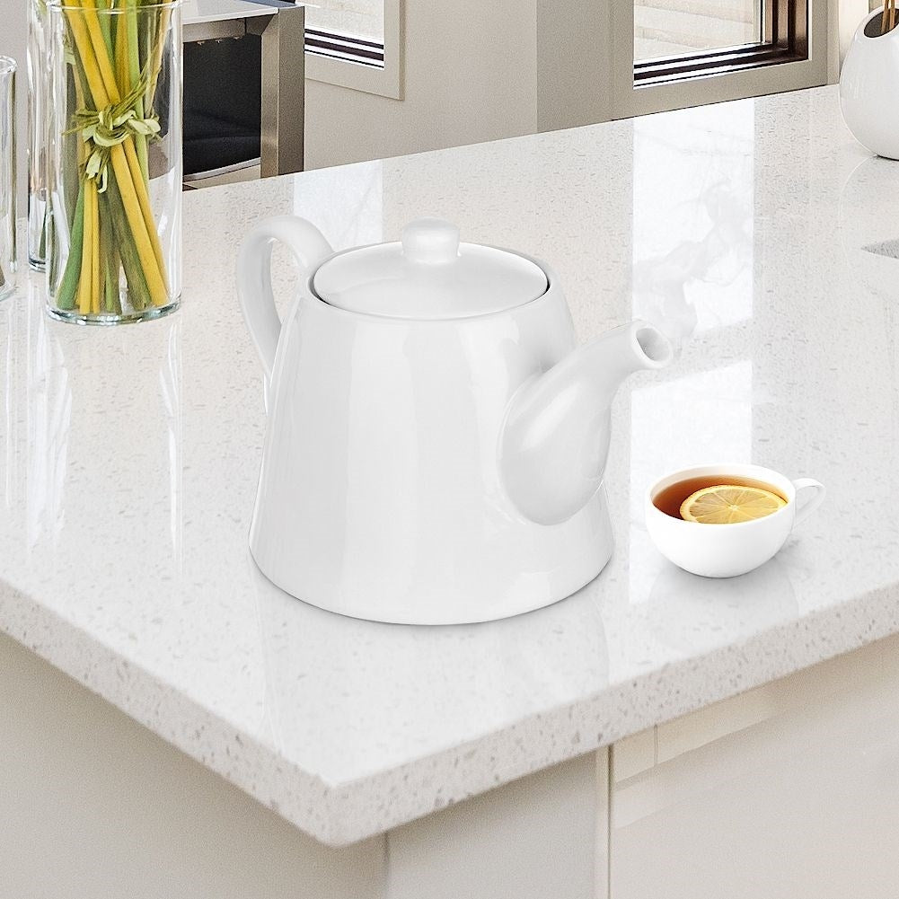 Elegant white porcelain jug, 2L, dishwasher & microwave safe