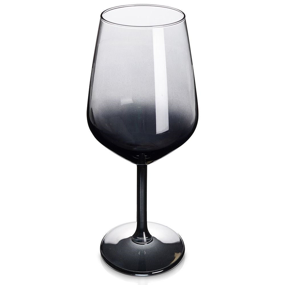 Elegant wine glass in high-quality glass with gold rim