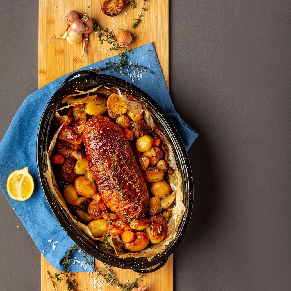 Enameled baking dish with lid for versatile cooking