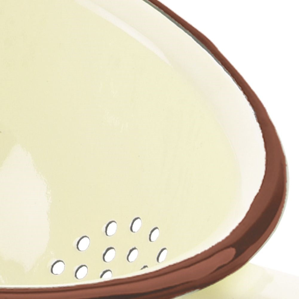 Enamelled Steel Colander: Practical & Decorative for the Kitchen