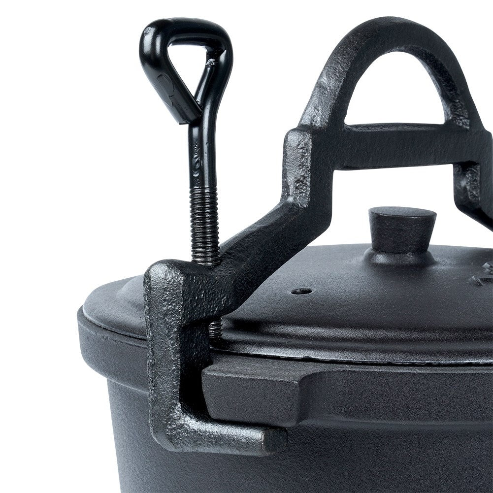 Enamel pot on legs with lid, 8L capacity