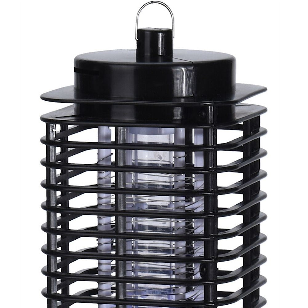 Environmentally friendly LED lamp against mosquitoes, gnats and flies