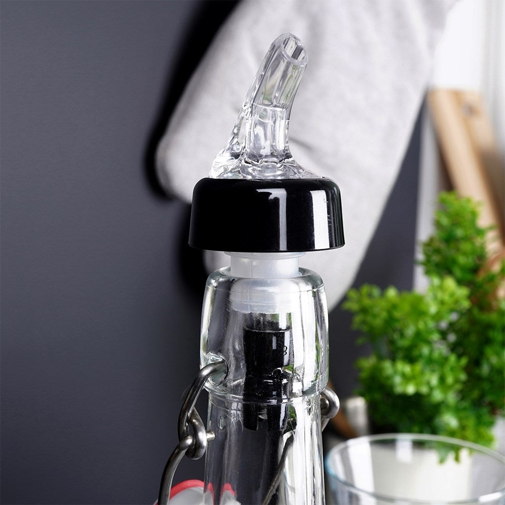 Exact dosage with bottle dispenser for drinks and cocktails