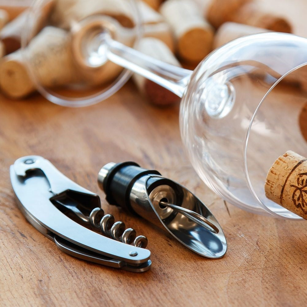 Exclusive Wine Set in Gift Box with Corkscrew and More
