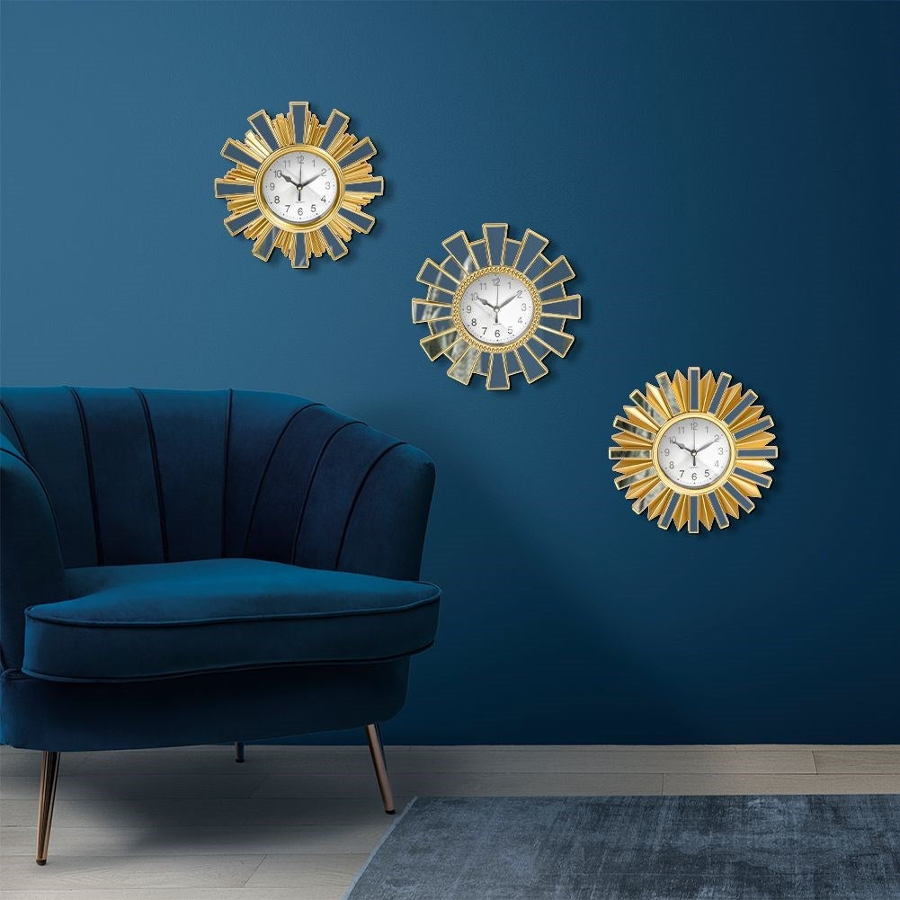 Exclusive wall clock 25.5 cm with mirror and gold elements