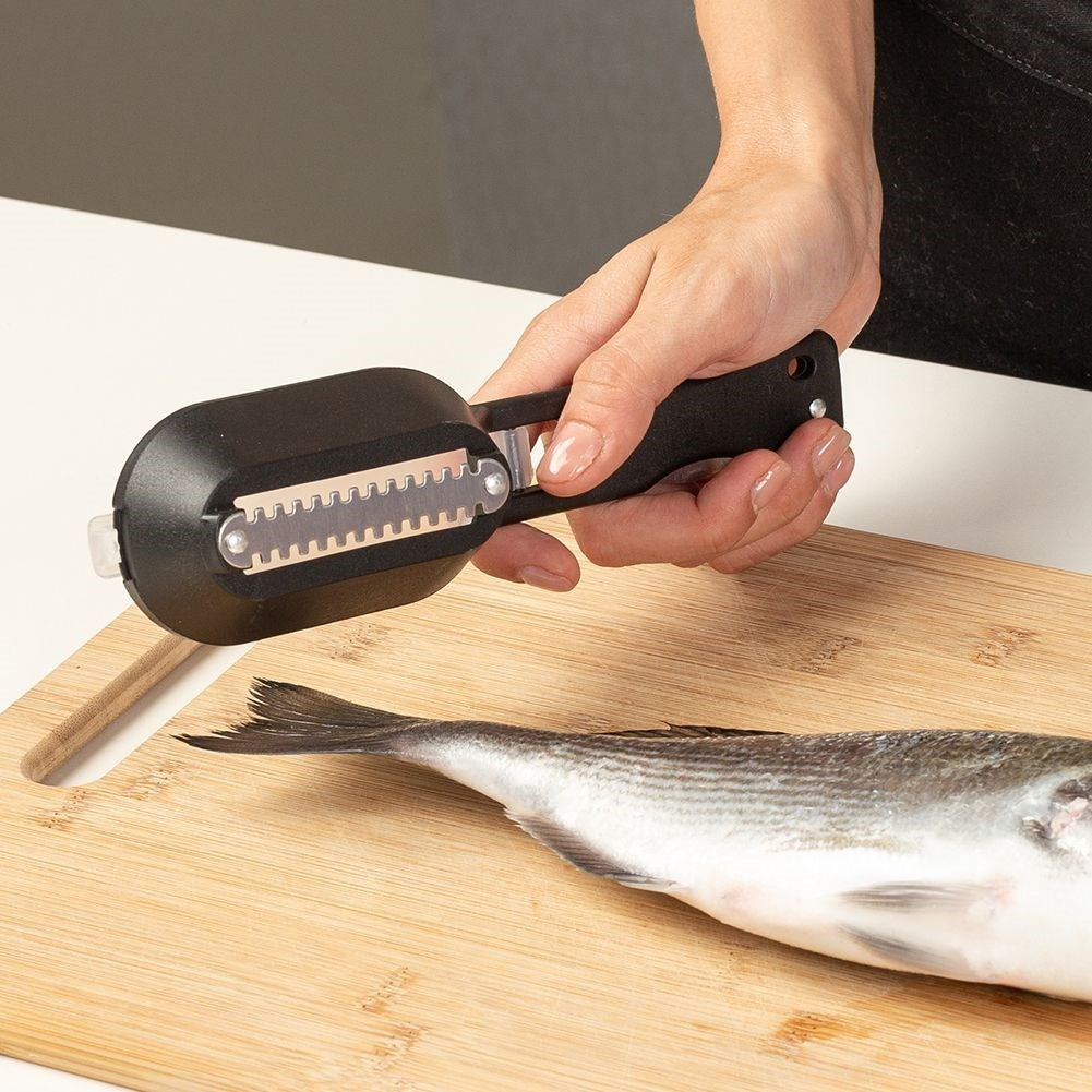 Fish cleaner with container and stainless steel blade