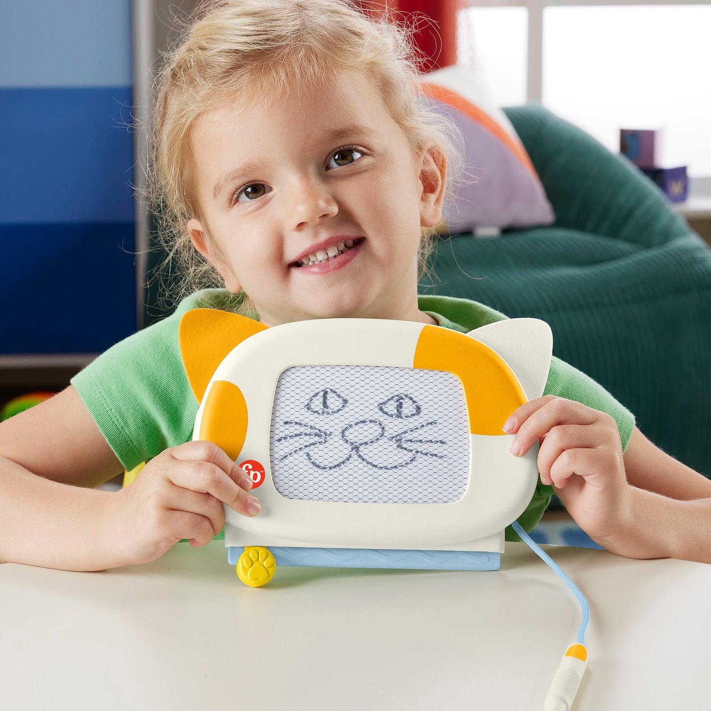 Fisher-Price Pet Pals Magnetic Drawing Board