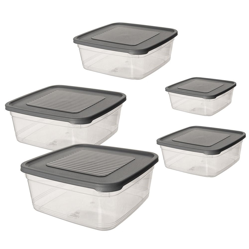 Five durable food boxes in different sizes for all food storage