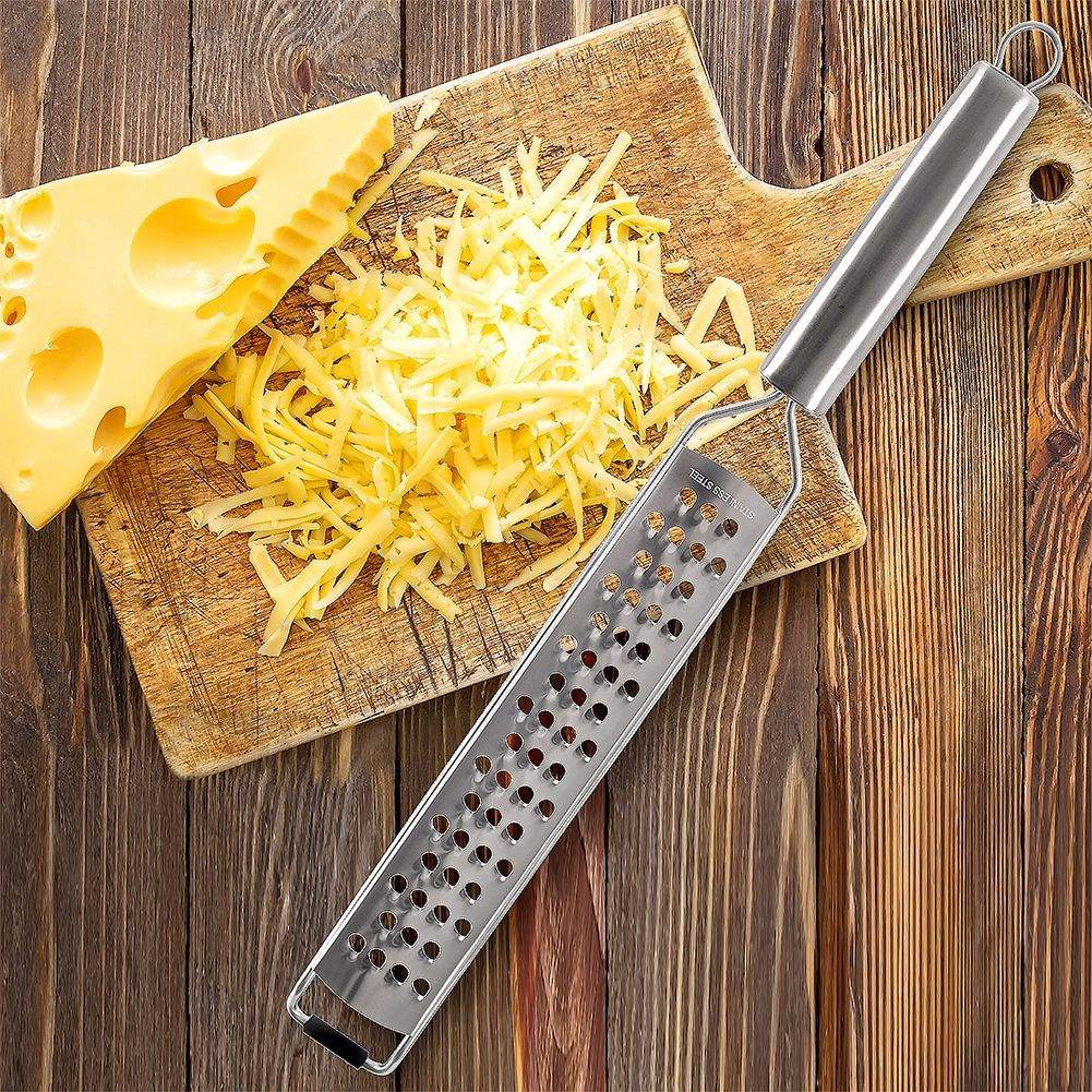 Flat 38 cm grater in stainless steel for root vegetables and cheese