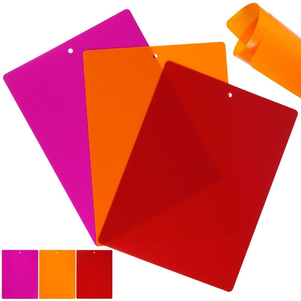 Flexible and durable cutting mats for easy cooking