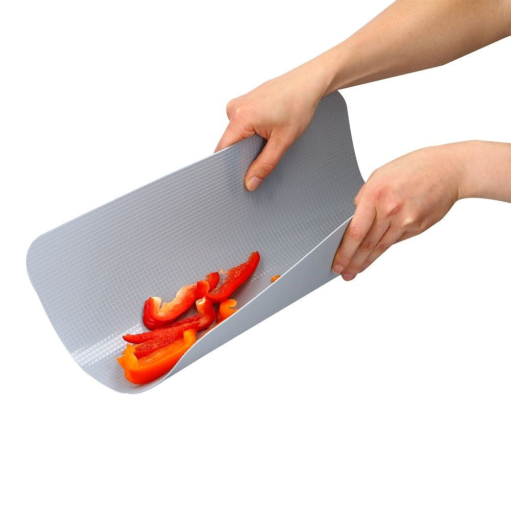 Flexible cutting boards in sets of three for easy handling