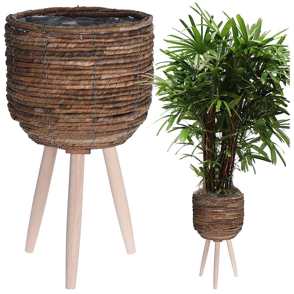 Flower pot with wooden legs and natural materials