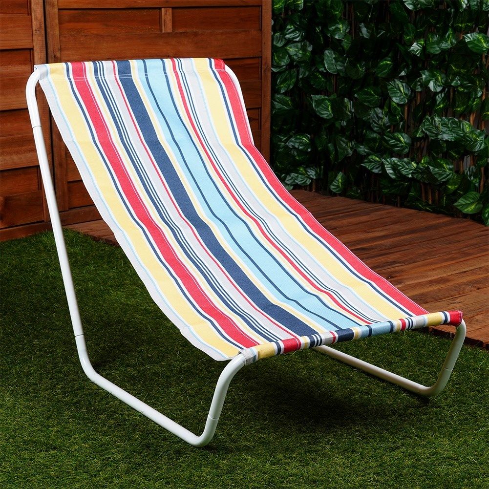 Folding beach chair with metal, comfort and handle bag