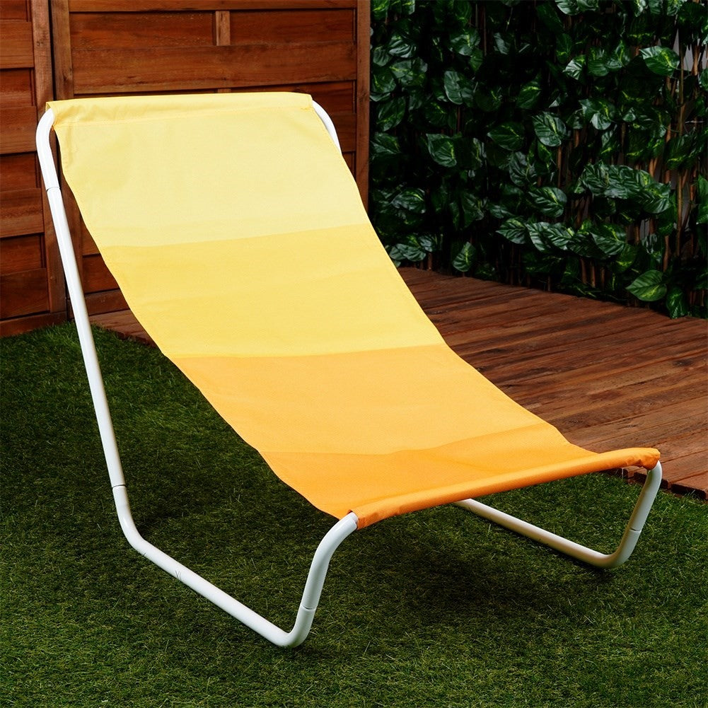 Folding beach chair with metal frame and carry bag