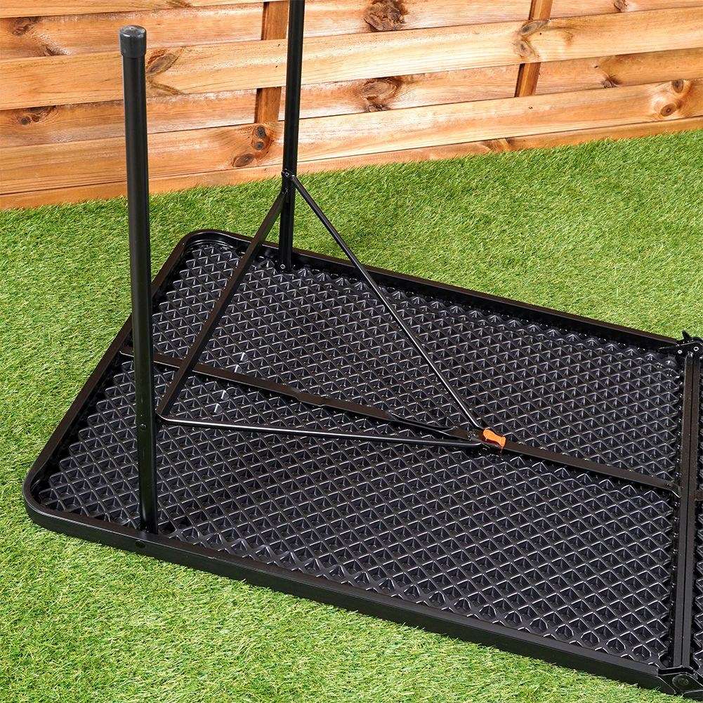 Folding camping table - weatherproof and stable