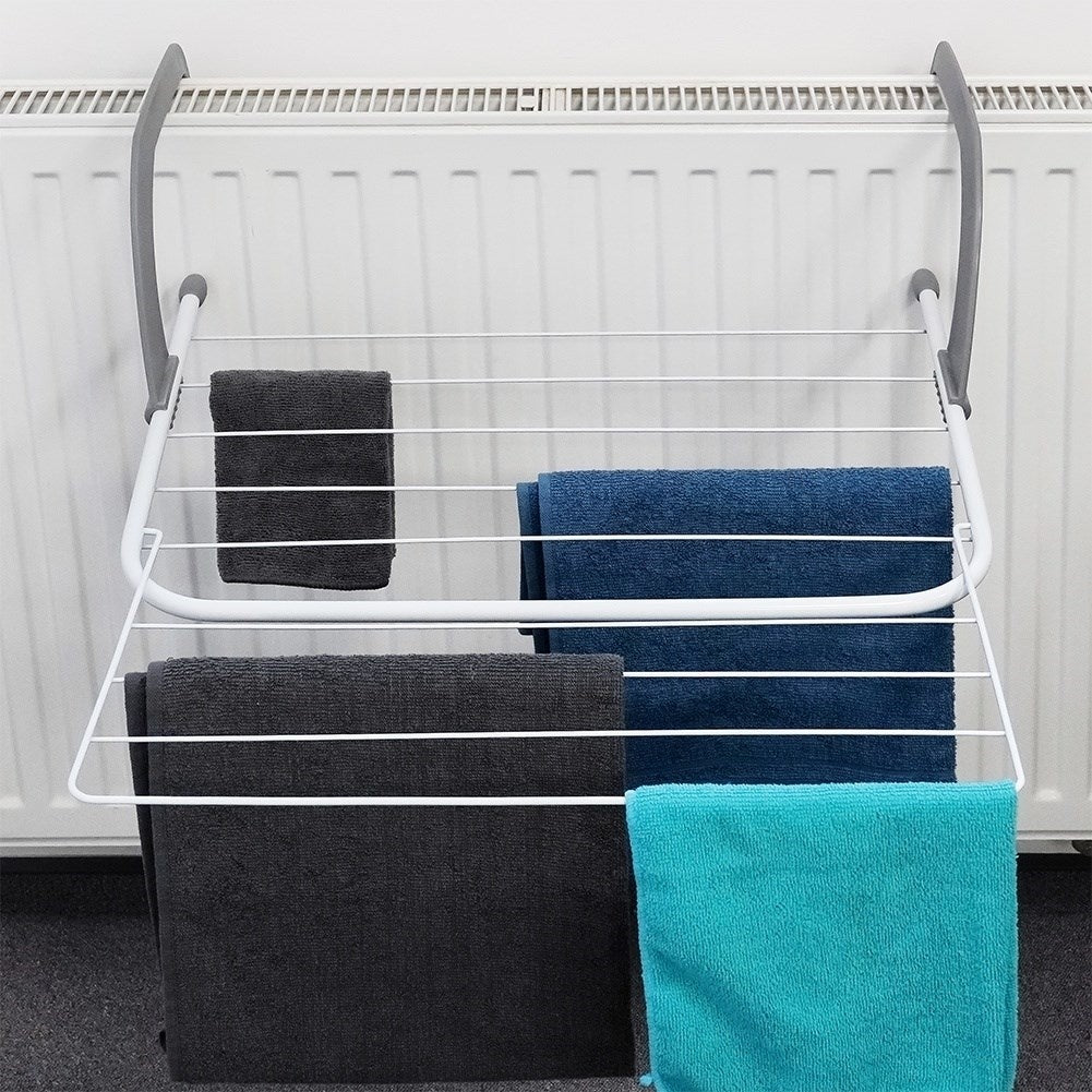 Fold-out clothes drying rack for Element with 4.6m drying surface