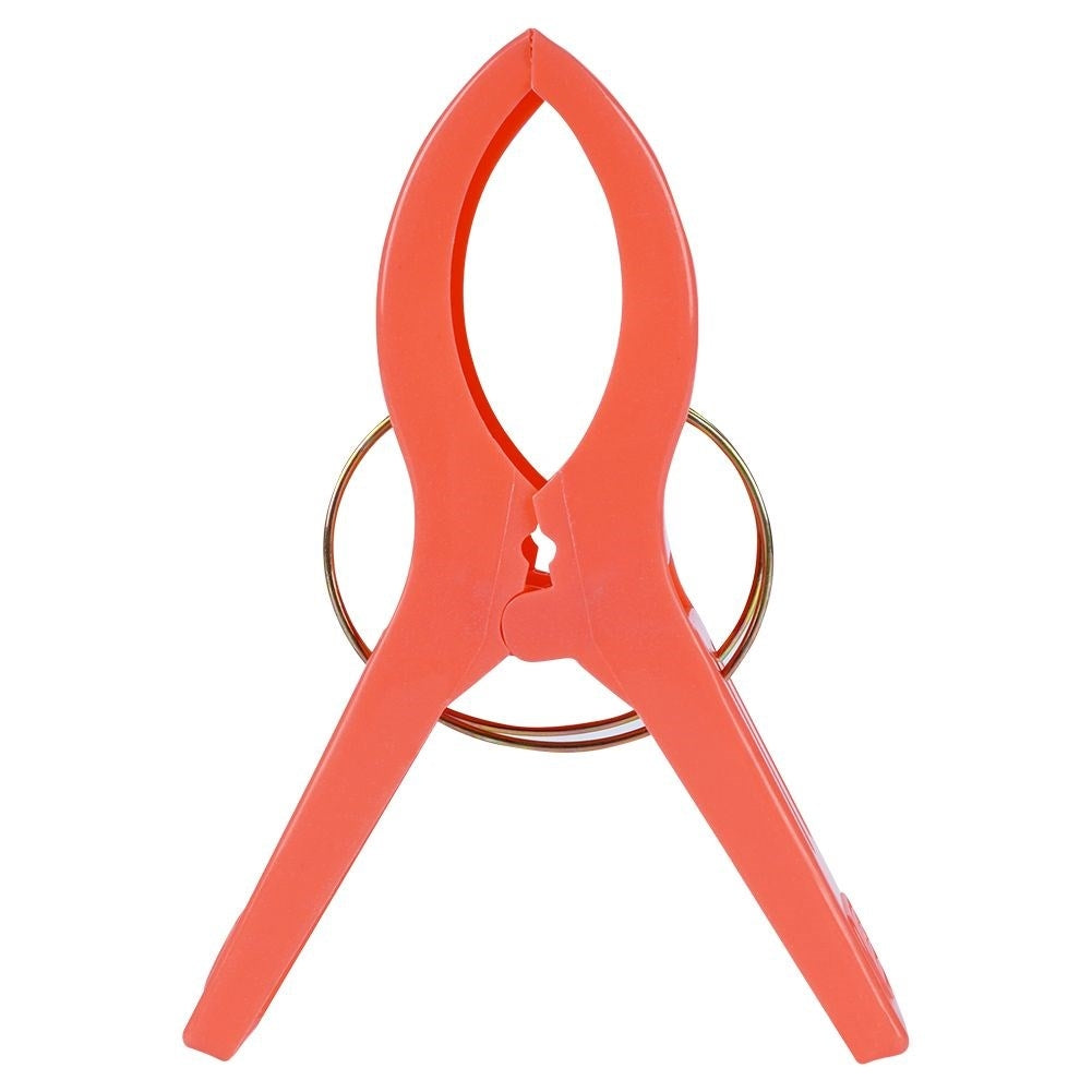 Four clips for towel/beach blanket - wind resistant