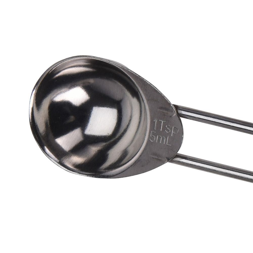 Four kitchen measures in stainless steel - indispensable kitchen tool