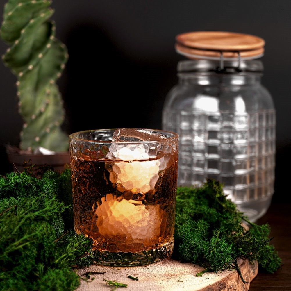 Four timeless glasses: thick glass, dishwasher safe