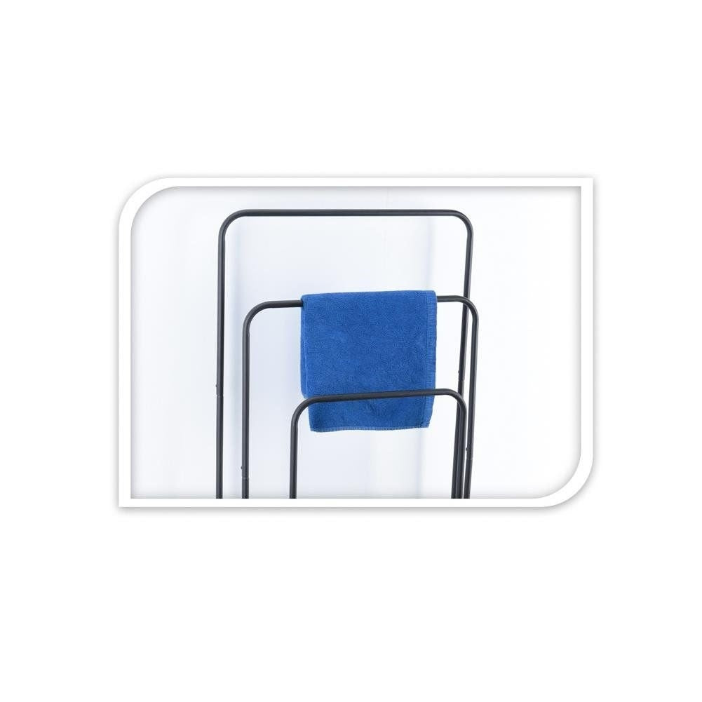 Freestanding towel rack with 3 cross bars for clothes