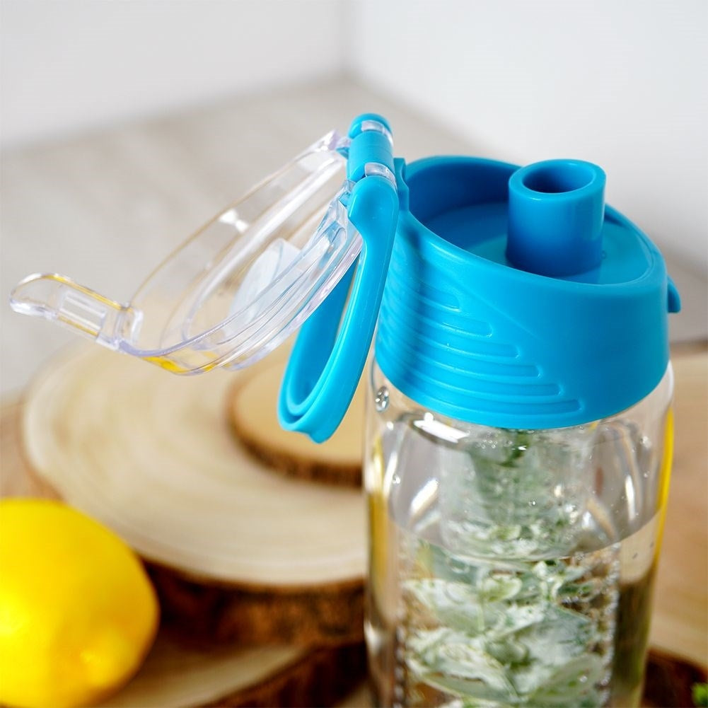 Fruit Infused Water Bottle - Sustainable and Tasty