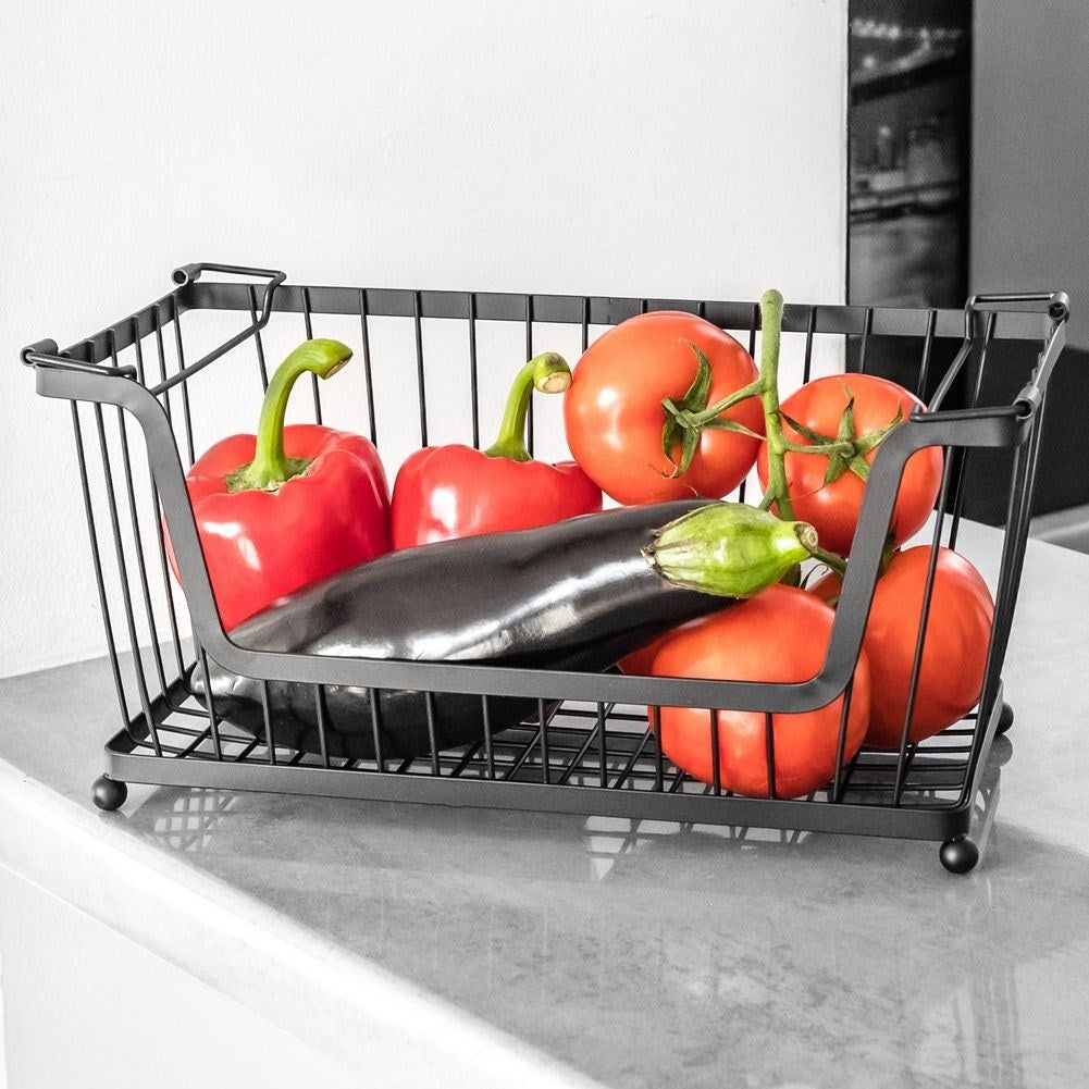 Fruit basket in black metal for fruit and vegetables