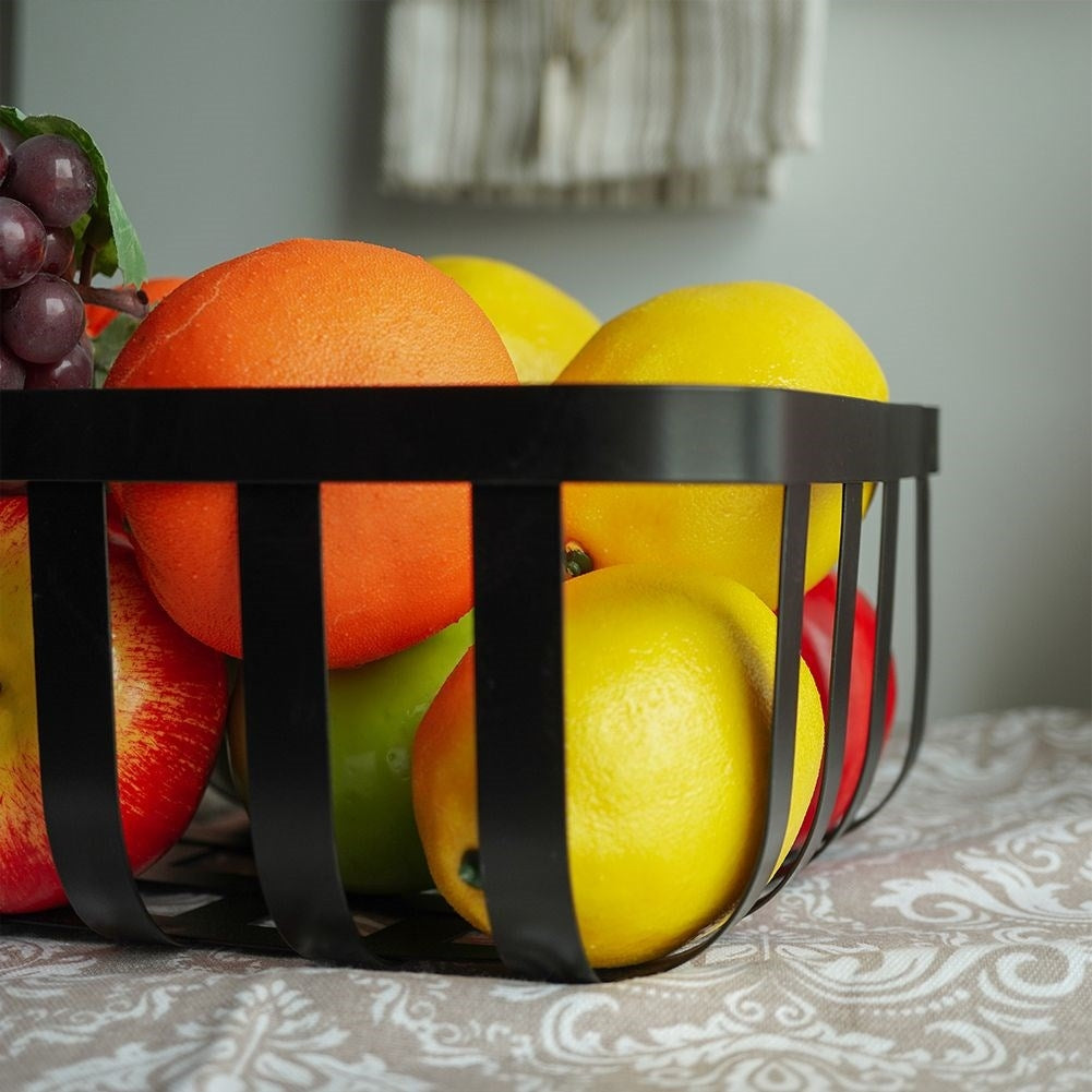 Fruit basket in loft style - elegant and unique kitchen decoration