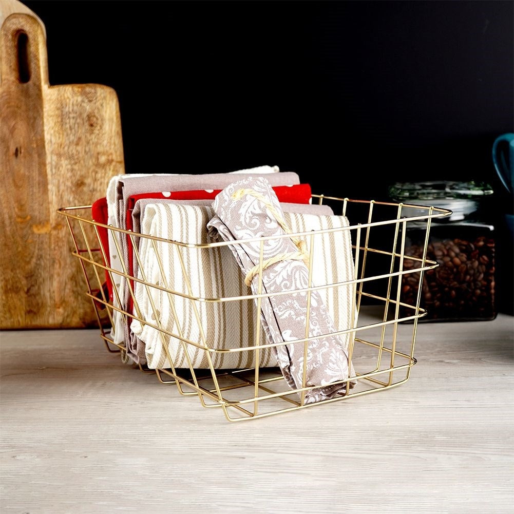 Fruit basket in trendy gold for fruit and vegetables