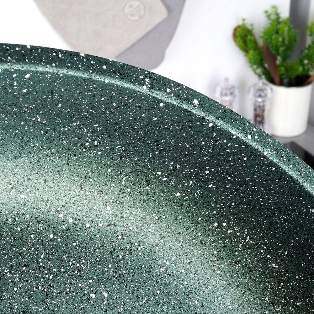 Frying pan with 5-layer non-stick granite coating