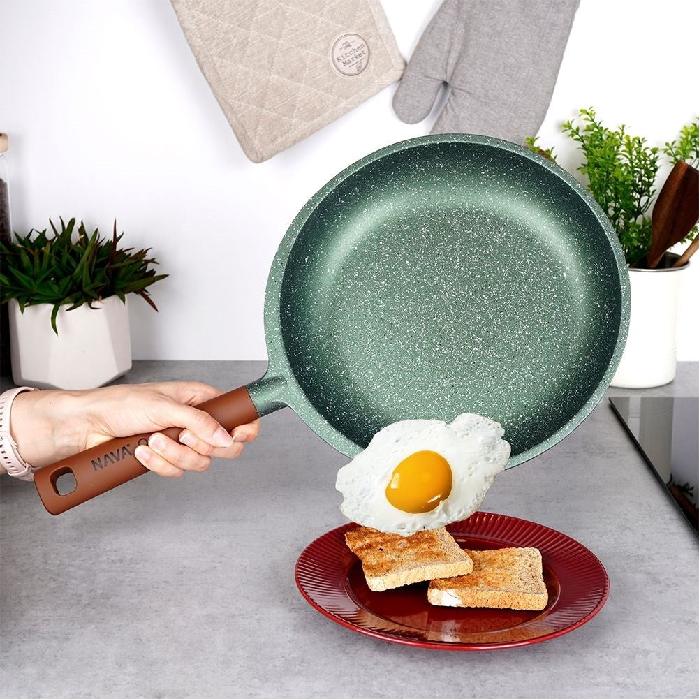 Frying pan with 5 layers, non-stick granite, for all stoves