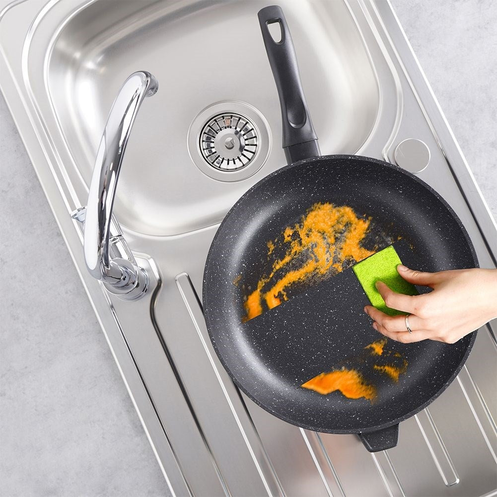 Frying pan with Granite coating for All Stoves