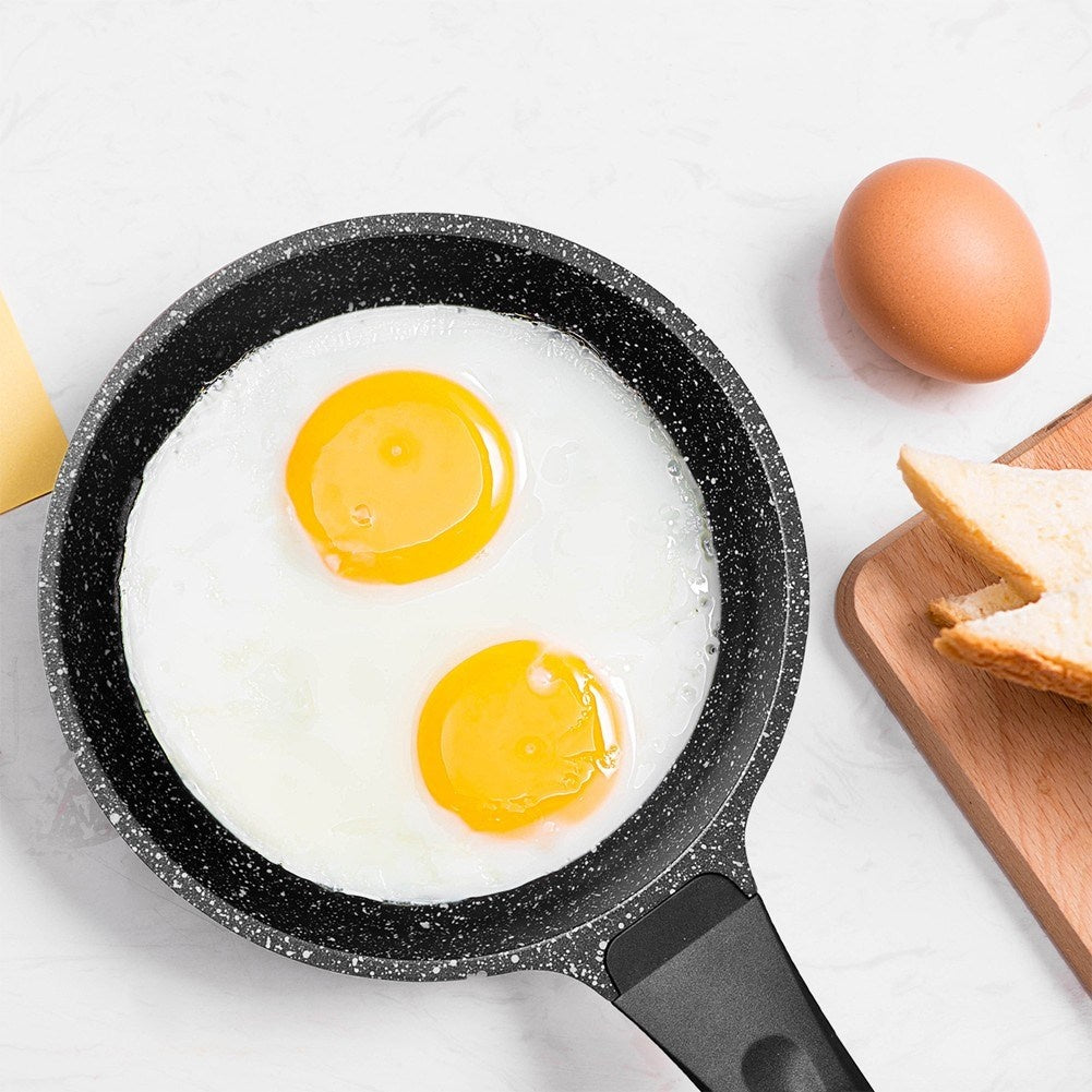 Frying pan with Pfluon Granit coating, induction and dishwasher safe