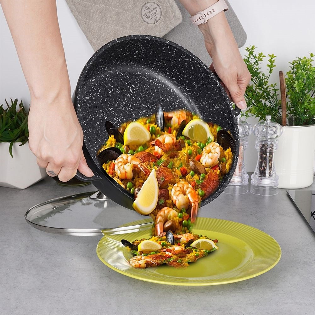 Frying pan with Pfluon Granite coating for all stoves