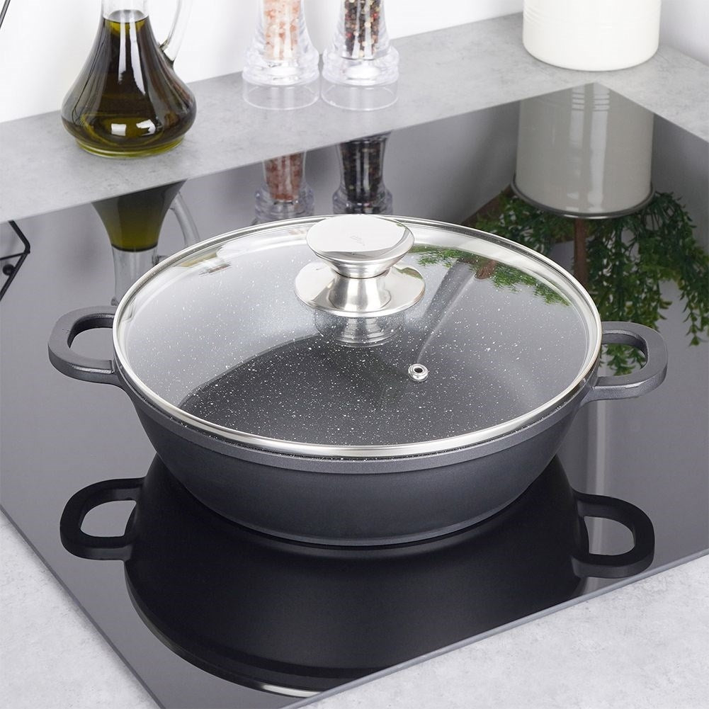 Frying pan with Pfluon Granite coating for all stoves