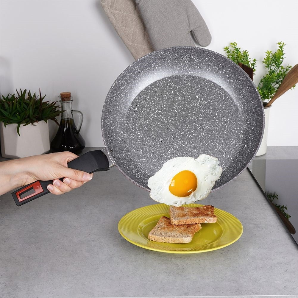 Frying pan with five layers, non-stick granite, dishwasher safe.