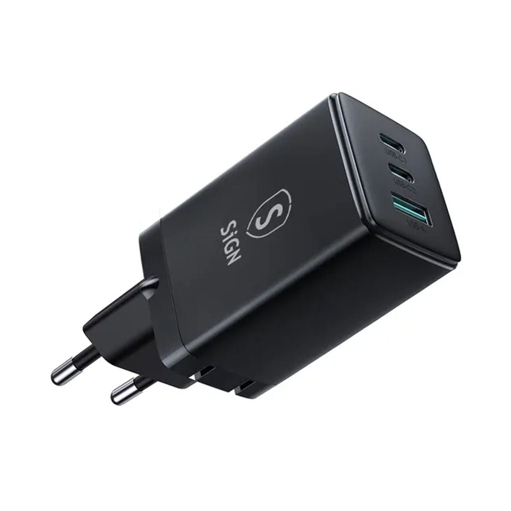 GaN Ultra 65W 2xUSB-C & 1xUSB-A Fast Charger - Black