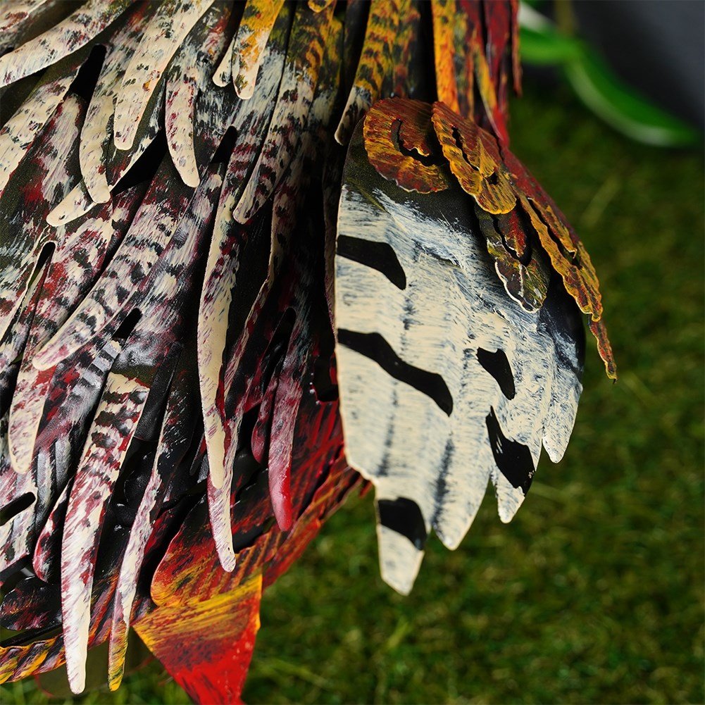 Garden figure pheasant in metal with vibrant colors