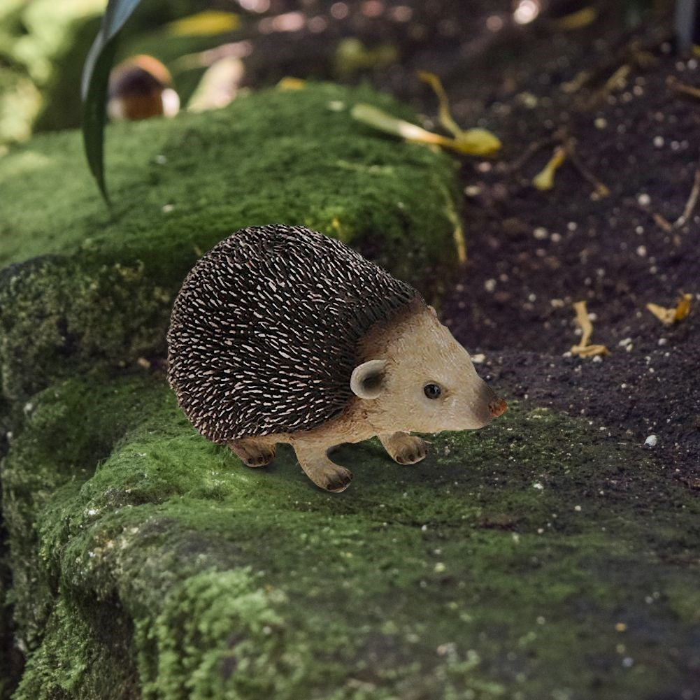 Garden figurine Hedgehog in Synthetic Stone - Detailed Decor