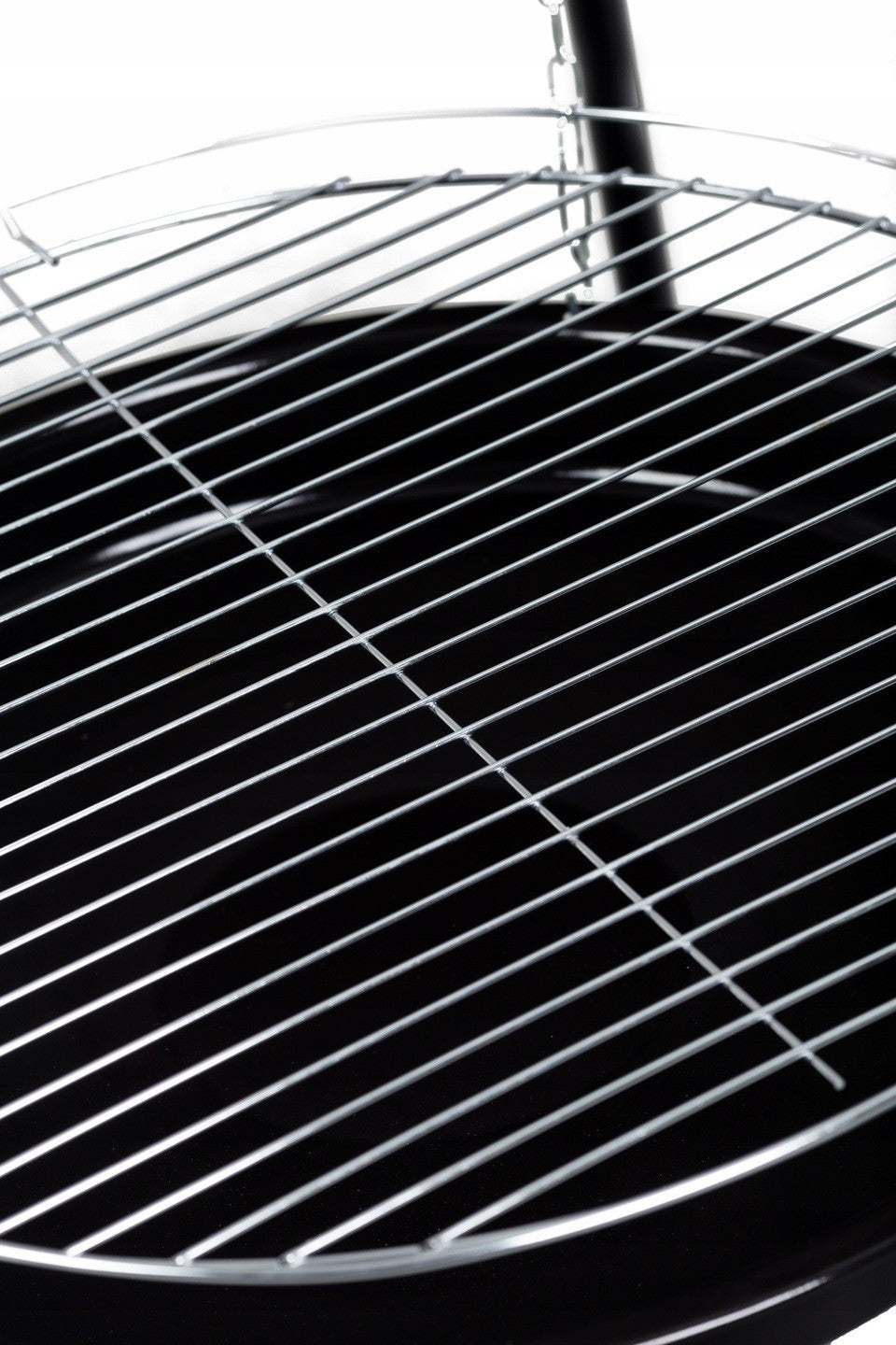 Garden grill Garden fireplace grill with a tripod grate