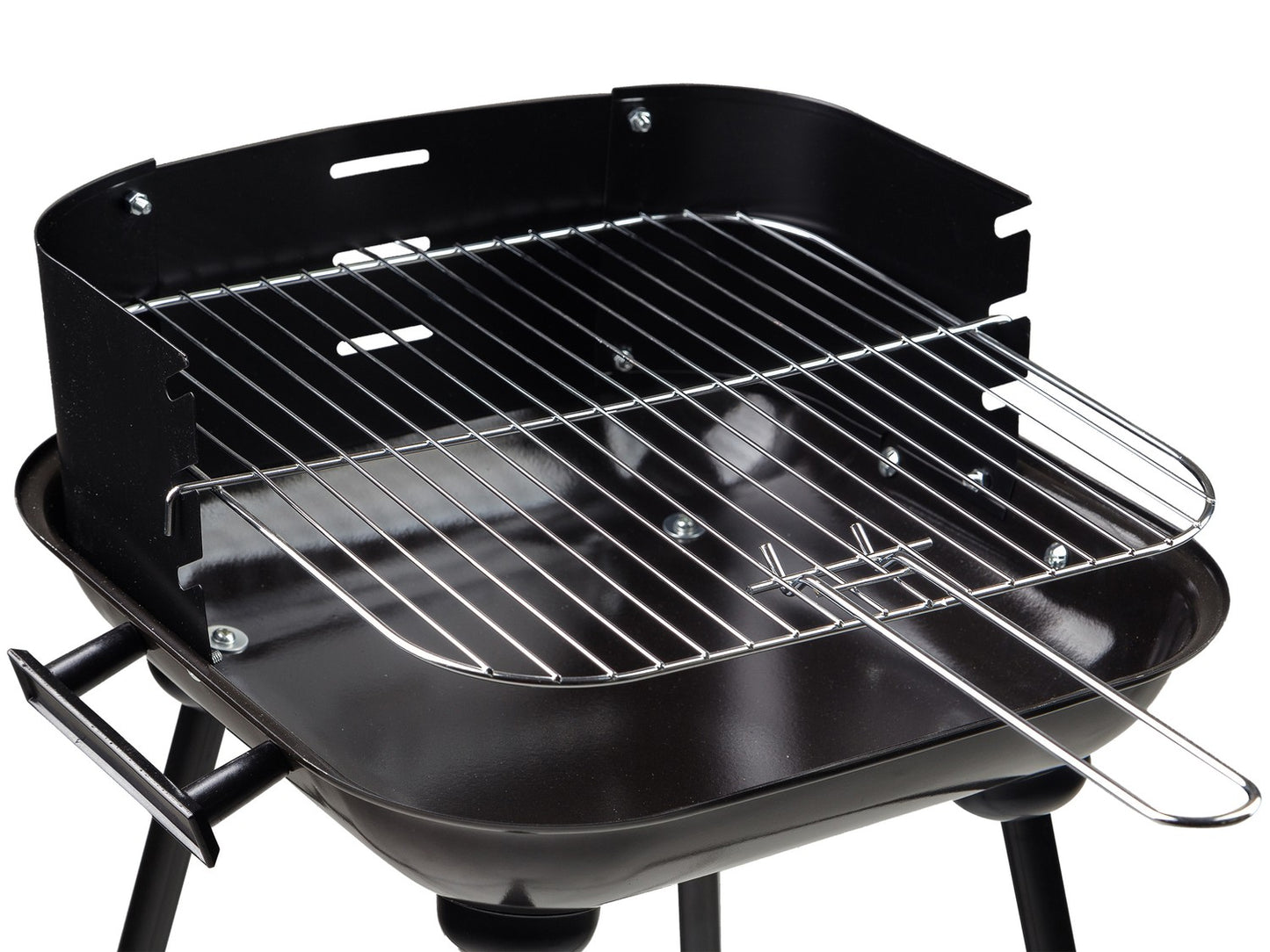 Garden grill with adjustable picnic grate