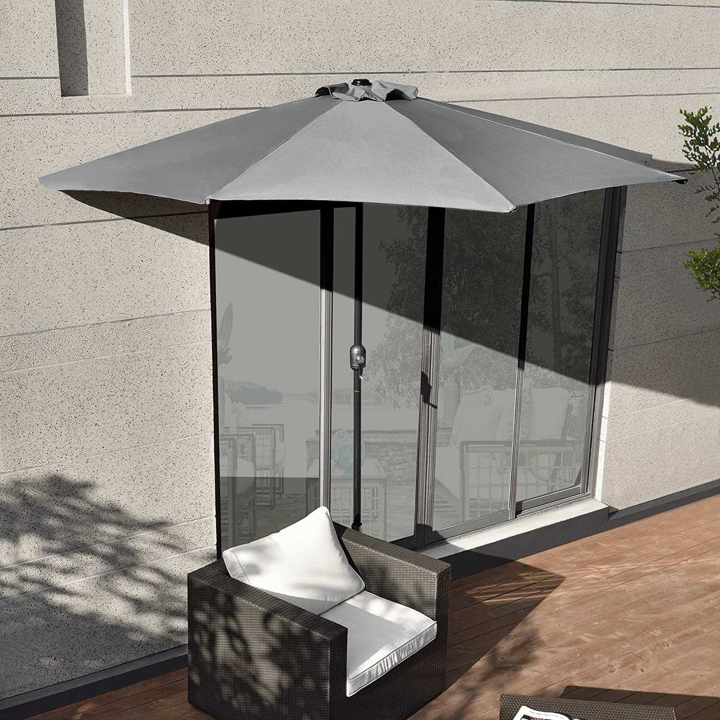 Garden umbrella semi-wall umbrella for the terrace 2.7 m gray