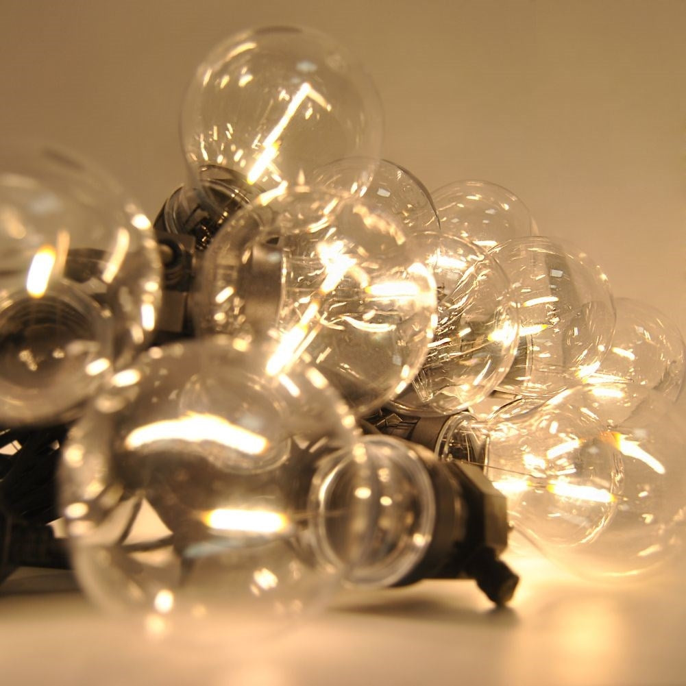 Garland for indoor and outdoor use with warm retro bulbs