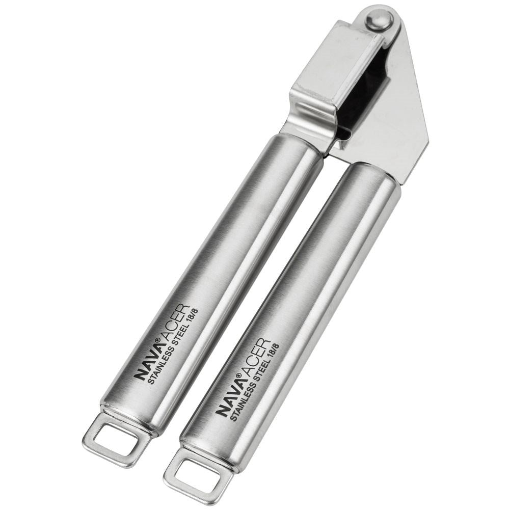 Garlic press in stainless steel for fast and efficient pressing