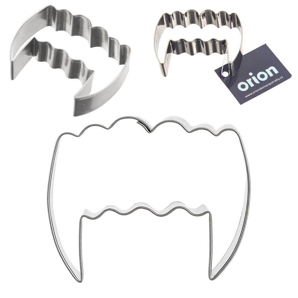 Gingerbread Mold Vampire Teeth Stainless Steel Dishwasher Safe
