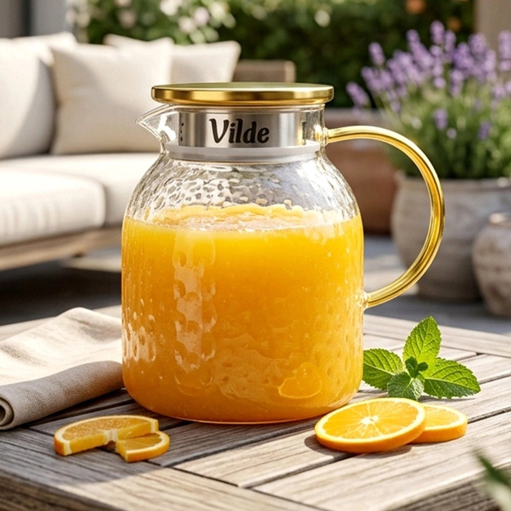Glass Pitcher with Lid and Strainer, 1.1L Capacity