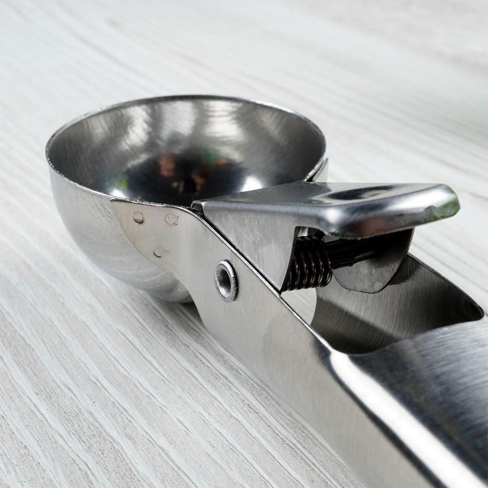 Glass Scoop in Stainless Steel - Durable & Easy to Clean